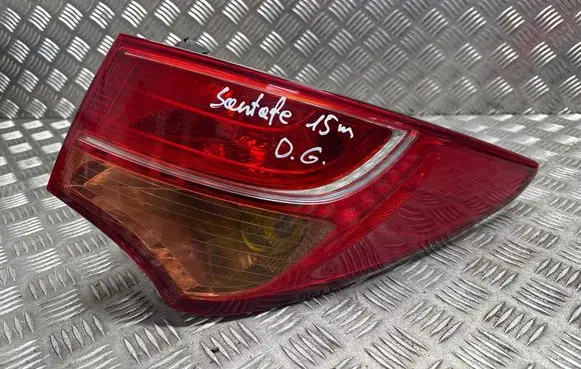 Hyundai Santa Fe Rear/tail lights 924022W030