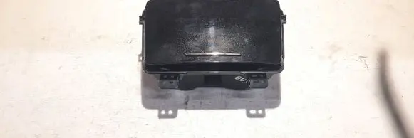 Mitsubishi Outlander Cup holder 8011A988