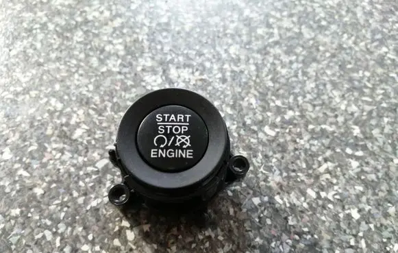 Fiat 500X Engine start stop button switch 00735625734