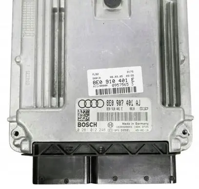 Audi A4 S4 B7 8E 8H Engine control unit/module 8E0907401AJ
