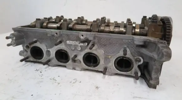 Hyundai i30 Engine head 