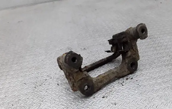 Toyota Avensis T250 Brake caliper pad carrier rear 
