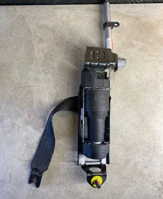 Volvo S40 Front seatbelt 30615569 601150200G 3028726427