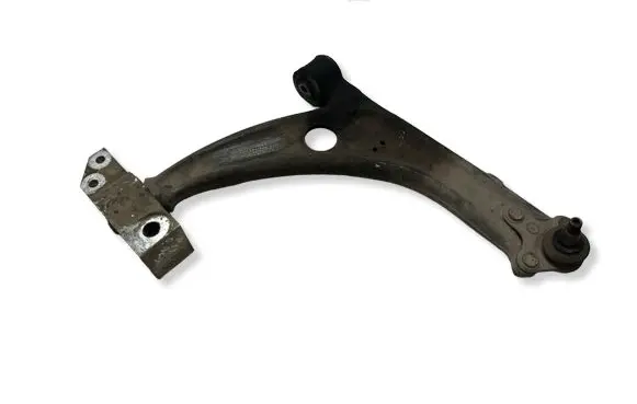 Volkswagen PASSAT B6 Front lower control arm/wishbone 3C0407153B