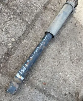 Mitsubishi Grandis Rear shock absorber/damper