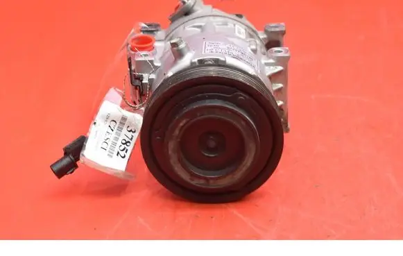 KIA Magentis Air conditioning (A/C) compressor (pump) 97701-2B100