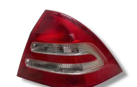 Rear/tail lights
