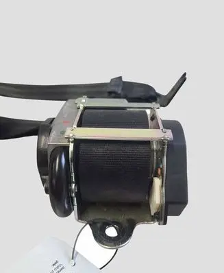 Volvo V40 Rear seatbelt 31292072