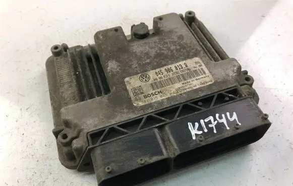 Skoda Fabia Mk2 (5J) Other control units/modules 045906013Q K1744