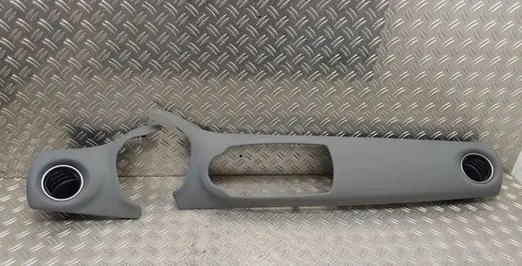 Toyota Yaris Panel trim 554700D090 554040D070