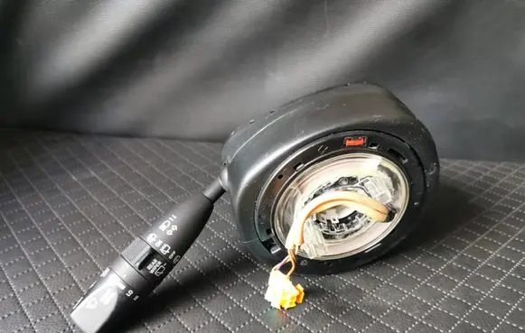 Jeep Grand Cherokee Wiper turn signal indicator stalk/switch 6NE97DX9AB 103364290001 101101090877