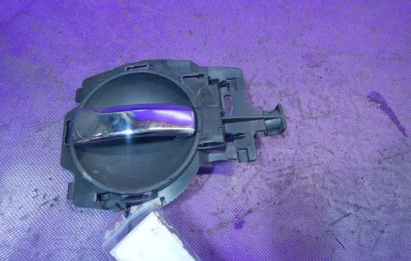 Citroen C3 Front door interior handle 9647164377