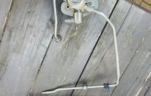 BMW X1 F48 F49 Fuel injection high pressure pump 8636881