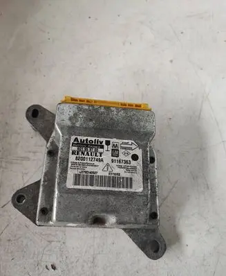 Opel Vivaro Airbag control unit/module 8200112749A 91167363 601959700