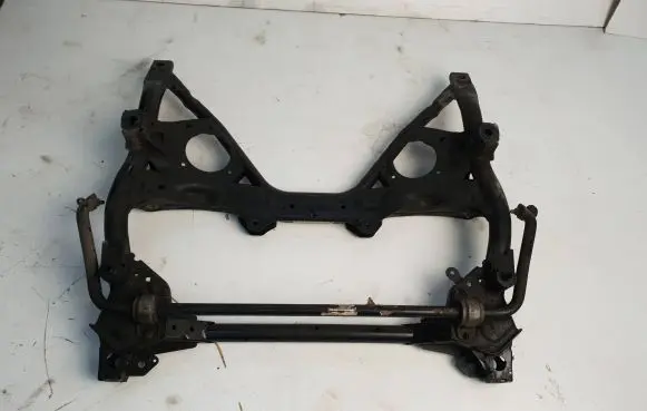 BMW 1 F20 F21 Front axle beam 6869290 172H056 05072018