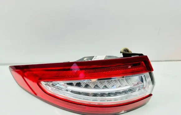Rear/tail lights