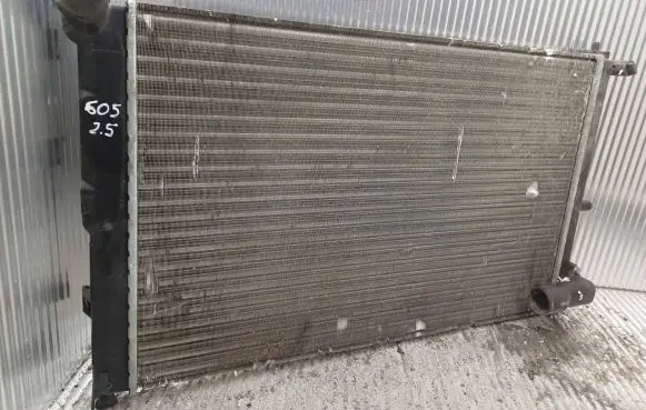 Peugeot 605 Coolant radiator 00261179884 61308