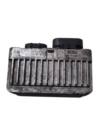 Opel Insignia A Glow plug pre-heat relay 55572812