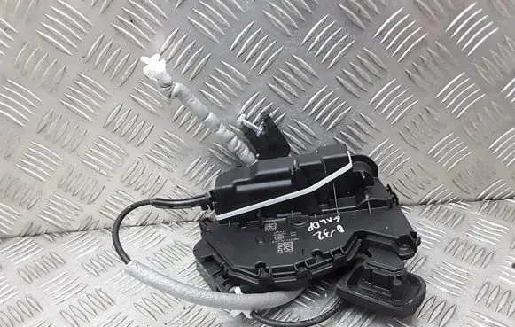 Skoda Karoq Rear door lock a6p5ta839016p