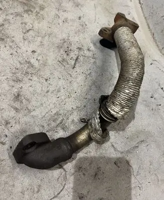 Mitsubishi Pajero EGR valve line/pipe/hose