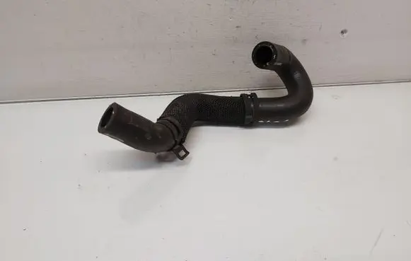 Mercedes-Benz B W246 W242 Engine coolant pipe/hose A2702031782
