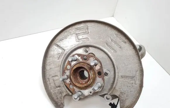 Tesla Model 3 Rear wheel hub 104441600F 104412300B