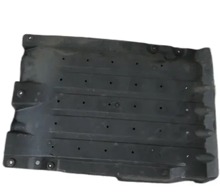 Hyundai Tucson TL Engine splash shield/under tray 84138-D7000