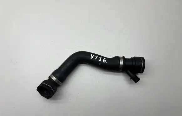 BMW 5 E60 E61 Engine coolant pipe/hose 7789742