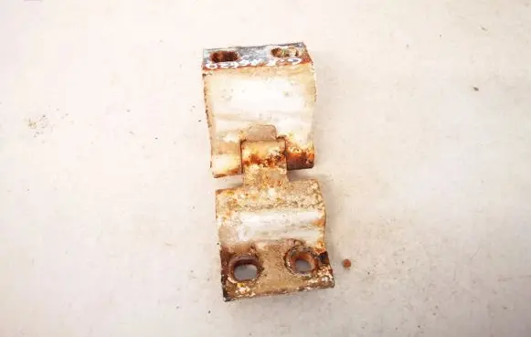 Fiat Doblo Rear door lower hinge