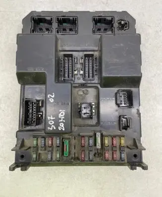 Peugeot 307 Comfort/convenience module 9651197680 9651196980 00163880080903