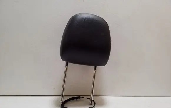 KIA Sorento Front seat headrest 