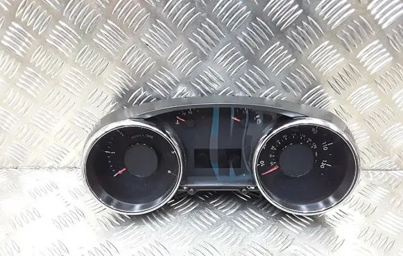 Peugeot 3008 I Speedometer (instrument cluster) 9666175180