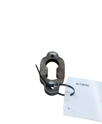 Mazda 6 Fuel Injector clamp holder 
