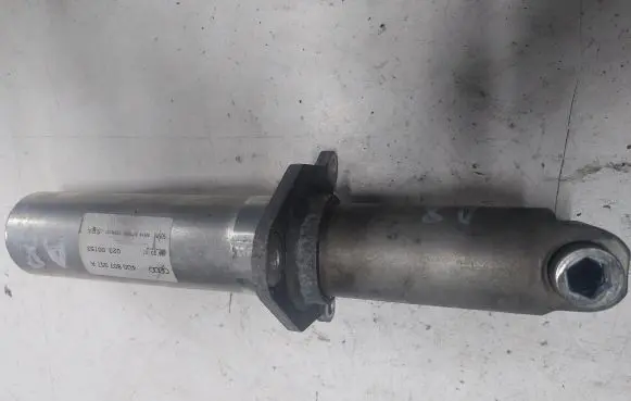 Audi A8 S8 D2 4D Rear bumper shock impact absorber/damper 4D0807357A 02300153