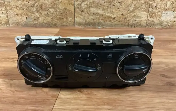 Mercedes-Benz B W245 Climate control unit