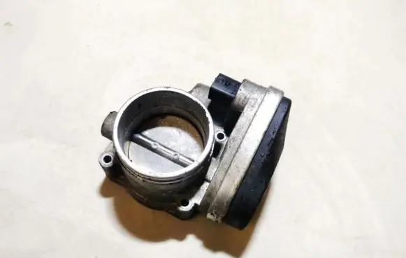 BMW 5 E60 E61 Throttle valve 1354750244405 408238425004