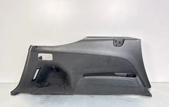 Audi Q7 4M Trunk/boot side trim panel 4M0863879