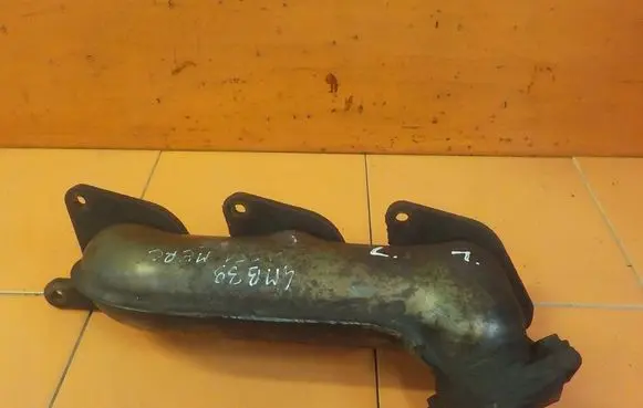 Mercedes-Benz R W251 Exhaust manifold A2721400709