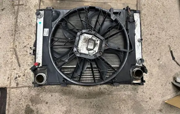 BMW 5 E60 E61 Radiator set 7805598 CT98701 P1125001