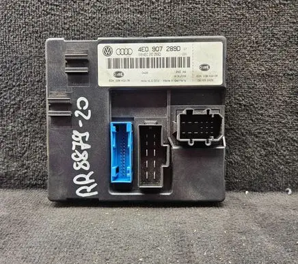 Audi A8 S8 D3 4E Comfort/convenience module 4E0907289D 4E0910289D