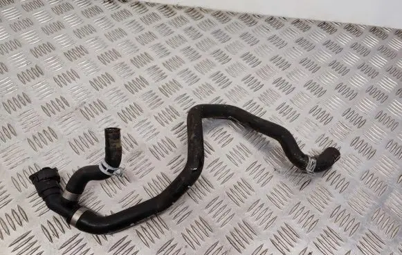 Volvo XC60 Engine coolant pipe/hose 32138844