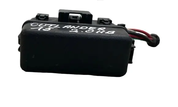 Mitsubishi Outlander Fuse box set 0451NA 3606NA