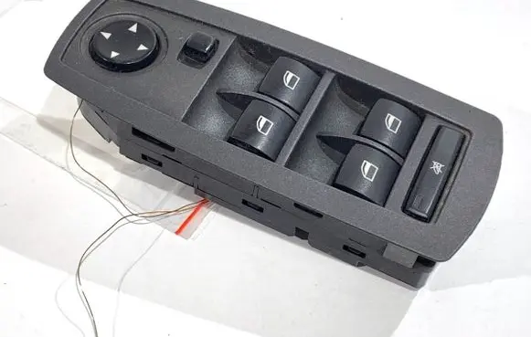 BMW X3 E83 Electric window control switch 3414352