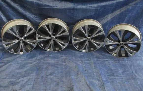Renault Scenic III - Grand scenic III R20 alloy rim 403006686R