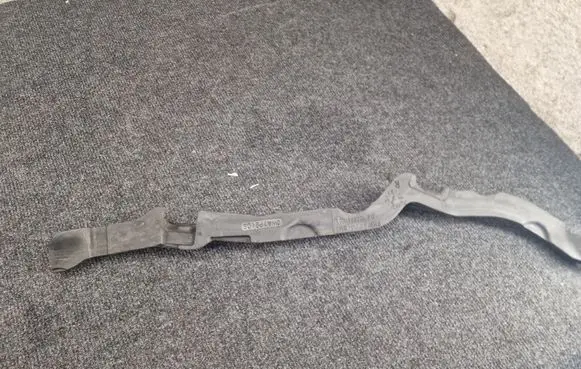 BMW 6 F12 F13 Fender foam support/seal 9166134