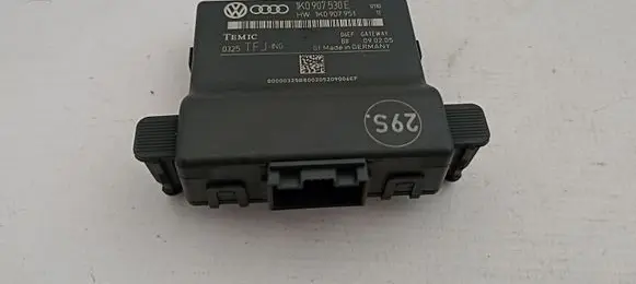 Volkswagen Golf V Gateway control module 1K0907530E