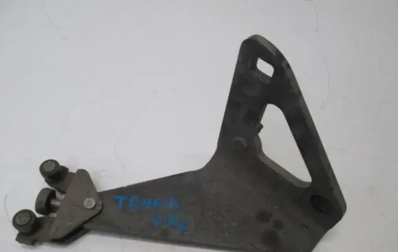Opel Vivaro Sliding door upper top rail 777610002R