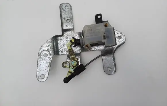 Volkswagen New Beetle Tailgate boot lock/latch motor 3B0959781C 1G0827603