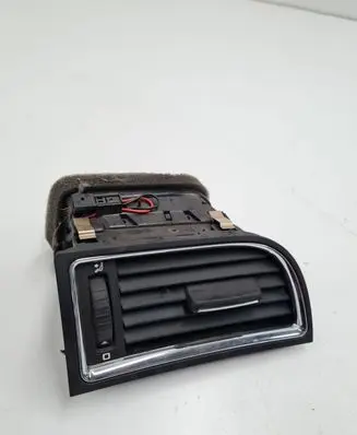 Skoda Superb B6 (3T) Dashboard side air vent grill/cover trim 3T0819702 W12001