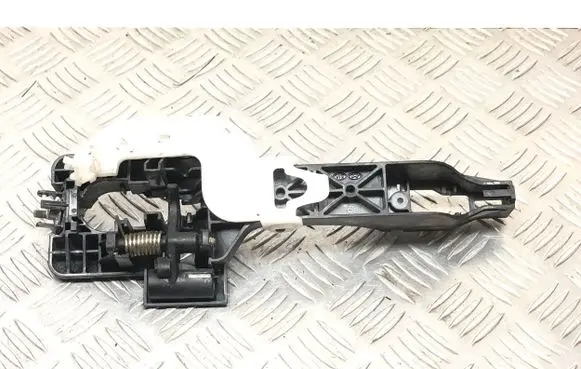 Hyundai i30 Front door exterior handle/bracket 9127003100